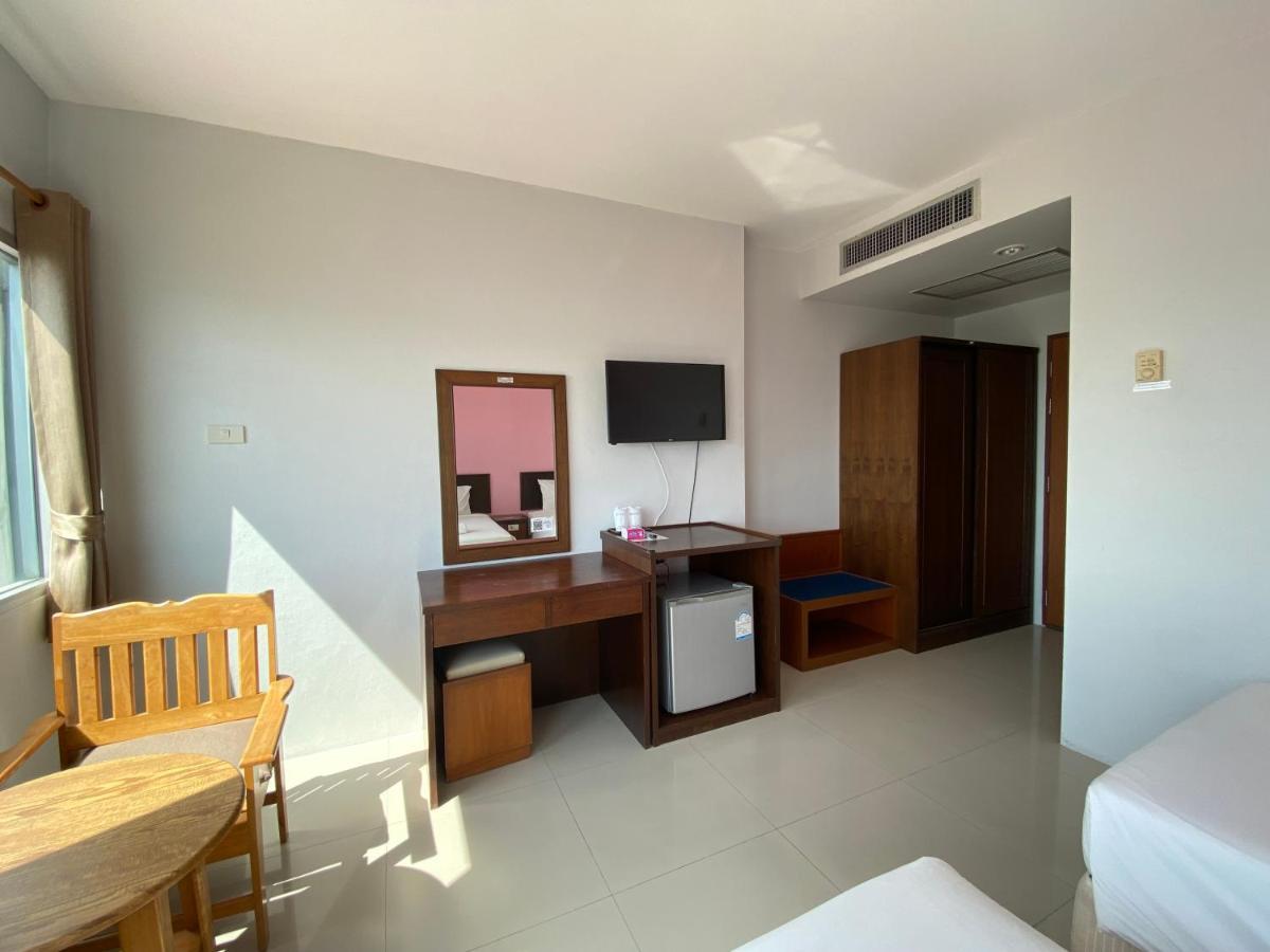 Prachuap Beach Hotel Pracsuap Khirikhan Kültér fotó